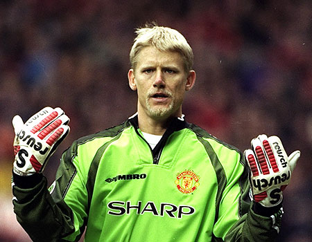 MU outstanding goalie Peter Schmeichel to visit Vietnam
